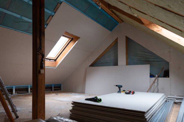 Types of Insulation We Offer in Three Oaks, FL